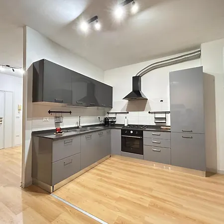 Clodia Skyline Chioggia