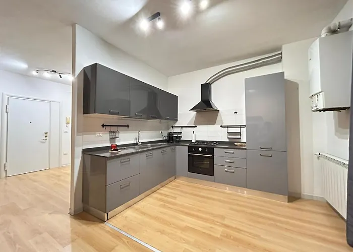 Clodia Skyline Chioggia